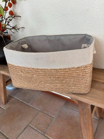 Grote Vlas Mand - Opbergmand beschikbaar voor biedingen