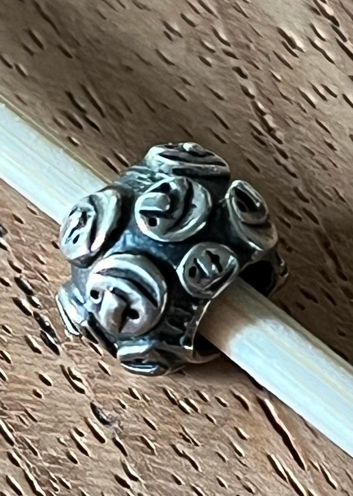 Trollbeads SMILEY 1114, retired, Sieraden, Tassen en Uiterlijk, Bedels, Zo goed als nieuw, Trollbeads, Zilver, Verzenden