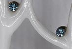 nette zilverkleurige oorbellen met felle blauwe steen, Sieraden, Tassen en Uiterlijk, Oorbellen, Ophalen of Verzenden, Nieuw, Overige materialen