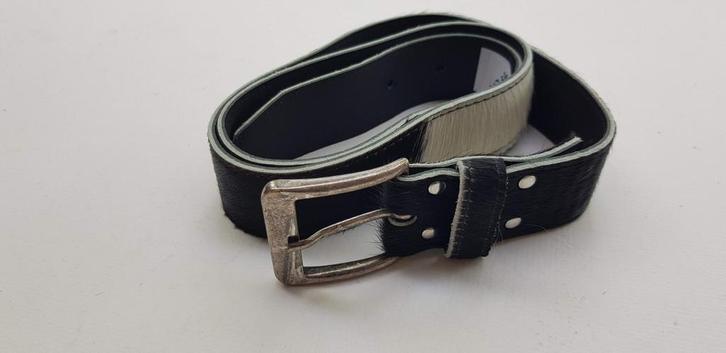 Te koop: lederen koeienhuid  riemen (nieuw), Kleding | Heren, Riemen en Ceinturen, Zo goed als nieuw, 115 cm of meer, Bruin, Ophalen of Verzenden
