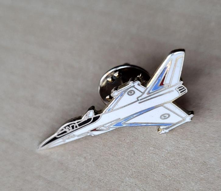 Luchtmacht Frankrijk pin Dassault Rafale, Verzamelen, Luchtvaart en Vliegtuigspotten, Gebruikt, Patch, Badge of Embleem, Ophalen of Verzenden