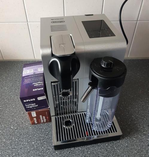 De'Longhi Nespresso Lattissima Pro EN750, Witgoed en Apparatuur, Koffiezetapparaten, Koffiepads en cups, Combi, 10 kopjes of meer