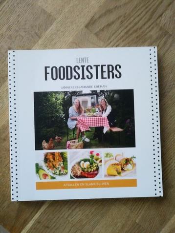 FOODSISTERS. LENTE SEIZOENBOEK, NIEUWSTAAT. beschikbaar voor biedingen