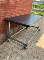 Rvs werktafel voor binnen-/ buiten gebruik, Ophalen, Zo goed als nieuw