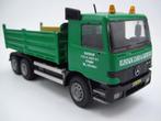 Conrad - Mercedes Actros Kipper '' Rijsdijk Strijen '' 1:50, Hobby en Vrije tijd, Ophalen of Verzenden, Gebruikt, Bus of Vrachtwagen