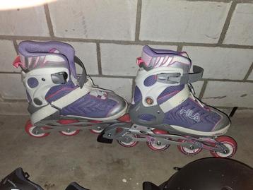 Skeelers Fila Verstelbaar 38-41 beschikbaar voor biedingen