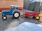 Britans tractor met aanhanger schakel trekker defect, Hobby en Vrije tijd, Modelauto's | 1:32, Ophalen of Verzenden, Gebruikt