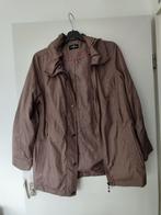 Nieuwe Bruine Zomerparka Met Capuchon En Ceintuur Mt. 44, Ophalen of Verzenden, Nieuw, Maat 42/44 (L), Bruin