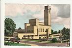 HILVERSUM RAADHUIS ARCHITECT DUDOK OUDE REISBUSSEN GEKLEURD, Ophalen of Verzenden, 1940 tot 1960, Gelopen, Noord-Holland