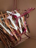 Partij kleding hangers., Ophalen, Gebruikt, Volwassenen