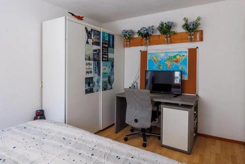 Tiener / puber bureau + ergonomische bureaustoel, Huis en Inrichting, Bureaus, Ophalen of Verzenden
