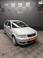 Volkswagen Polo 1.4 Master Edition 6N2 | Nieuwe APK |, Voorwielaandrijving, Gebruikt, Zwart, 4 cilinders