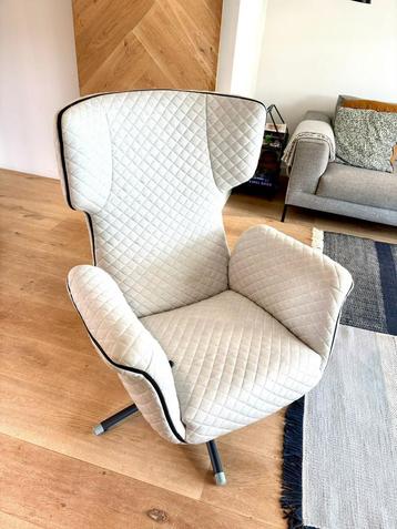 Fauteuil-Label First Class beschikbaar voor biedingen