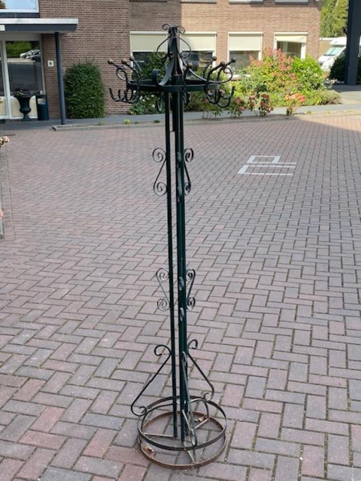 Handgemaakte smeedijzeren kapstok, Huis en Inrichting, Woonaccessoires | Kapstokken, Gebruikt, Staande kapstok, 150 tot 200 cm