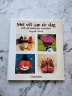 Met vilt aan de slag vilten plantaardig verven patronen enz, Hobby en Vrije tijd, Verzenden, Zo goed als nieuw, Boek of Patroon
