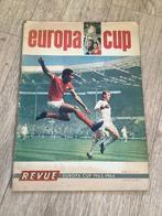 REVUE EUROPA CUP 1963-1964               SPECIALE UITGAVE, Verzamelen, Sportartikelen en Voetbal, Boek of Tijdschrift, Overige binnenlandse clubs