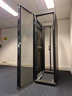 APC 42U Serverrack / Patchkast 19 inch, Computers en Software, Serverkasten, Ophalen, Gebruikt