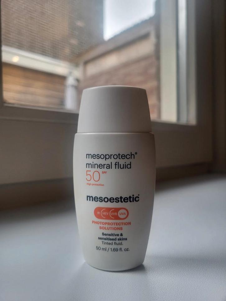 Mesoestetic Mineral Fluid SPF 50 - Nieuw!, Sieraden, Tassen en Uiterlijk, Uiterlijk | Cosmetica en Make-up, Ophalen of Verzenden