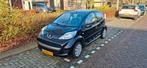 Peugeot 107 1.0 XS 5DR NW apk beurt Airco elektrisch pakket, Voorwielaandrijving, Zwart, 4 stoelen, Origineel Nederlands