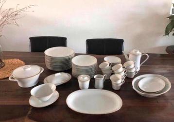 💝 Vintage MITTERTEICH 56-delig servies wit grijs goud beschikbaar voor biedingen