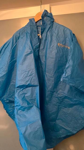 Efteling poncho beschikbaar voor biedingen