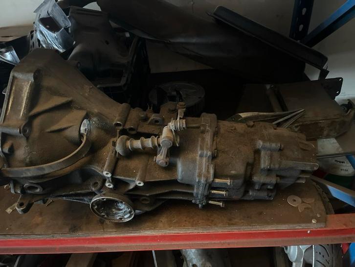 Porsche 944 Versnellingsbak - Handgeschakeld, Auto-onderdelen, Transmissie en Toebehoren, Porsche, Gebruikt, Ophalen of Verzenden