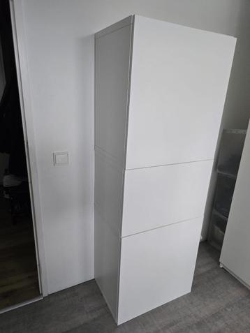 Platsa kastjes van Ikea