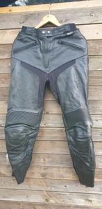 Leren dames motorbroek van MQP in maat 38/40 in nieuwstaat., Ophalen of Verzenden, Dames, Broek | leer