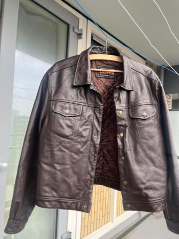 Chevignon leather jacket L beschikbaar voor biedingen