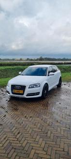 Audi A3 1.4 Tfsi 92KW Sportback S-tronic 2010 Wit, Auto's, 125 pk, 74 €/maand, Zwart, 4 cilinders
