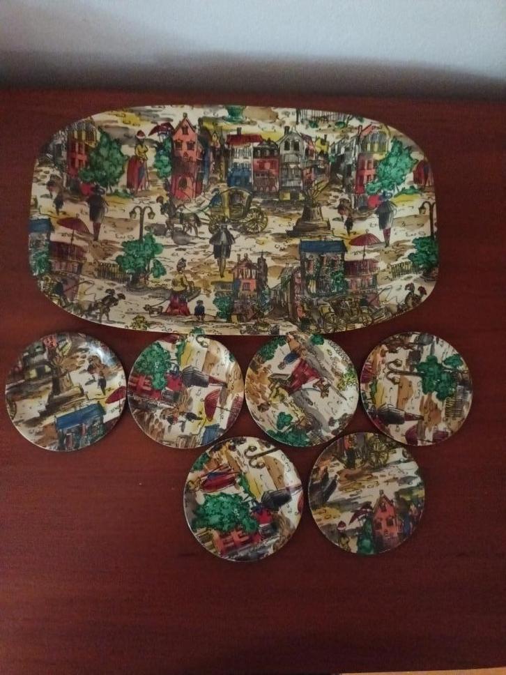 Vintage dienblaadje + 6 onderzetters (1970), Antiek en Kunst, Curiosa en Brocante, Ophalen of Verzenden