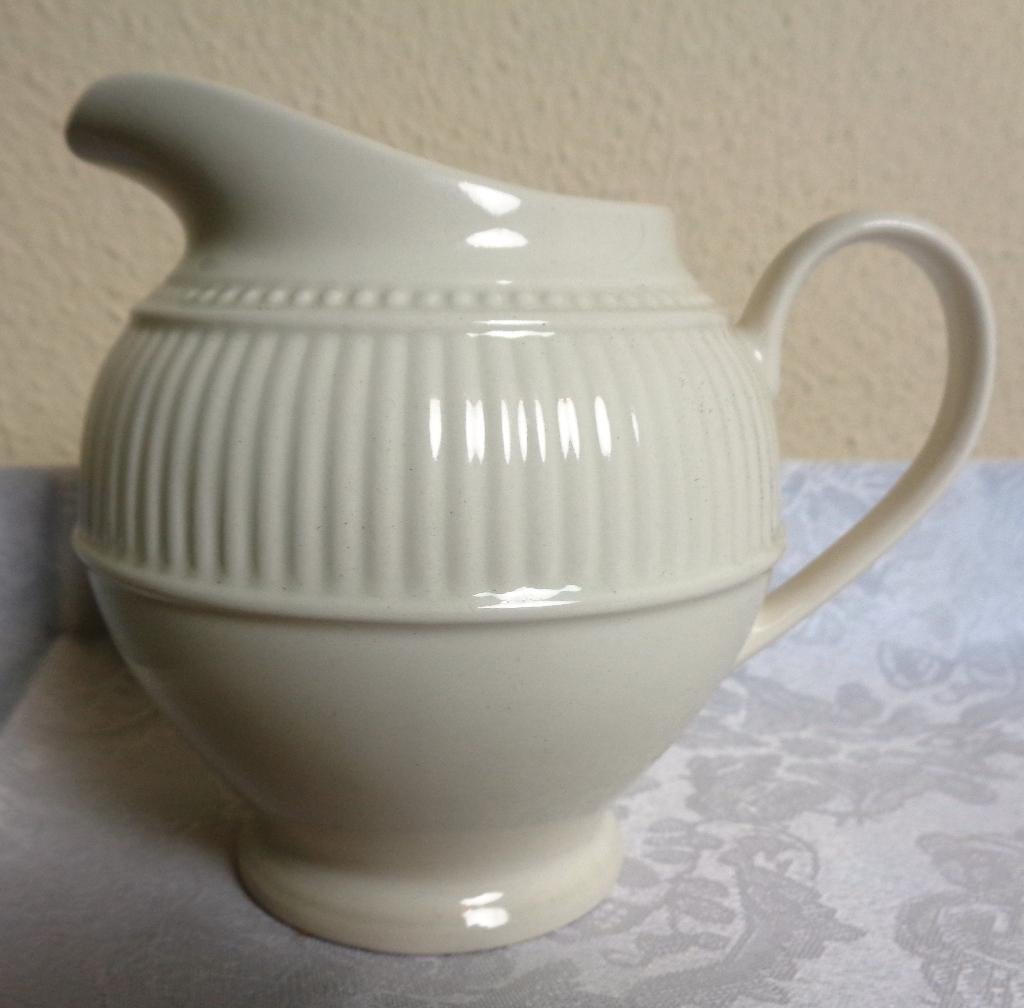 Wedgwood melkkannetje, Huis en Inrichting, Keuken | Servies, Overige typen, Ophalen of Verzenden, Zo goed als nieuw, Wedgwood