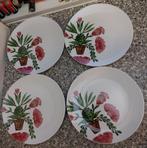 4 borden Mica Cactus 26 cm, Ophalen of Verzenden, Zo goed als nieuw, Bord(en), Overige stijlen