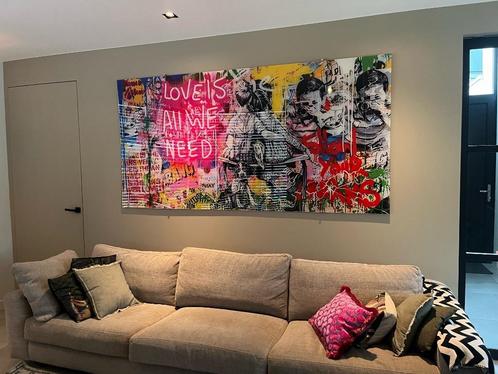 Banksy Love is All we need 200x100 plexiglas Nieuw in doos, Huis en Inrichting, Woonaccessoires | Schilderijen, Tekeningen en Foto's