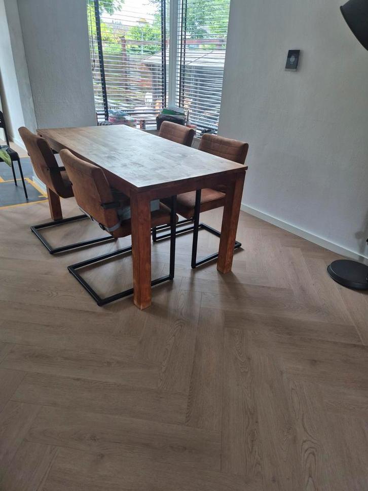 Mooie houten eettafel en salontafel set!, Huis en Inrichting, Tafels | Eettafels, Zo goed als nieuw, 50 tot 100 cm, Vijf personen of meer