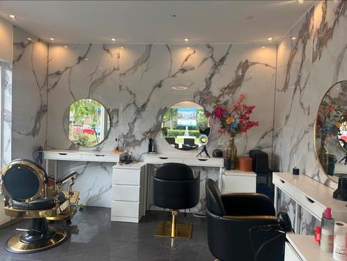 Dames/heren salon ter overname, Zakelijke goederen, Exploitaties en Overnames