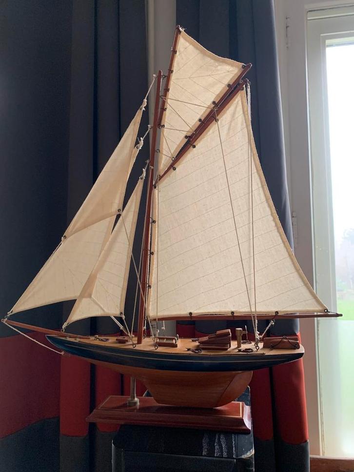 Modelboot Zeilboot hout, Hobby en Vrije tijd, Modelbouw | Boten en Schepen, Gebruikt, Ophalen