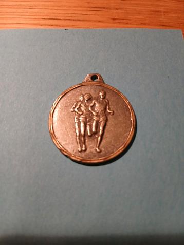Vintage Medaille - Atletiek beschikbaar voor biedingen