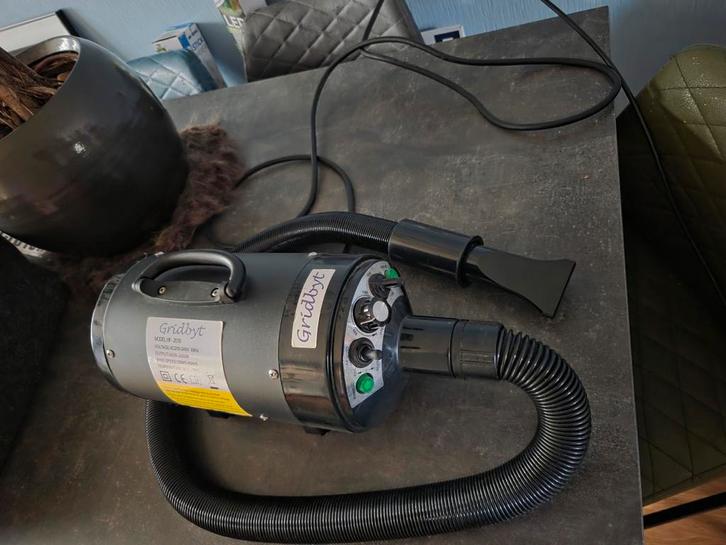 Mooie nette professionele waterblazer, Dieren en Toebehoren, Honden-accessoires, Zo goed als nieuw, Ophalen