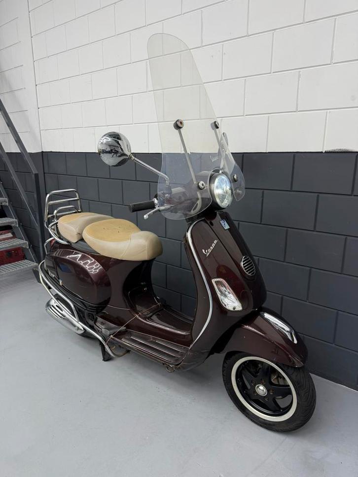 Vespa LX Touring 4Takt 2011 Snorscooter Opknapper!, Motoren, Tuning en Styling, Ophalen
