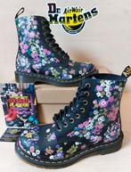 Dr. Martens 1460 Pascal, Vintage Floral Multi Maat: 38 UK5, Nieuw, Lage of Enkellaarzen, Ophalen of Verzenden, Zwart