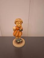 Hummel Beeldje Meisje met Vogel, Ophalen of Verzenden