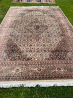 Handgeknoopt tapijt, 200 cm of meer, Ophalen of Verzenden, Zo goed als nieuw, 200 cm of meer