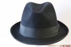 Vintage Gleufhoed Fedora Mayser zwart 55 = S tot XS, Ophalen of Verzenden, 57 cm (M, 7⅛ inch) of minder, Gedragen, Hoed