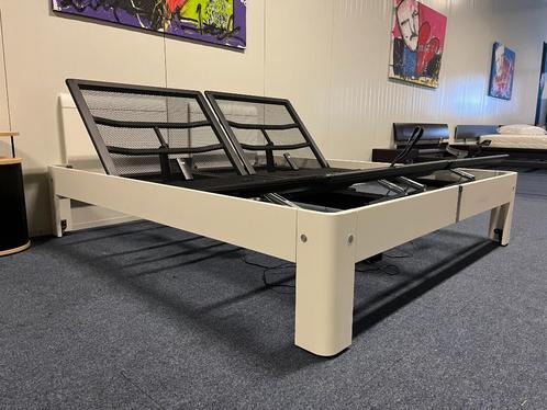 Elektrische Auping Auronde 1500 deelbaar (180x200cm)., Huis en Inrichting, Slaapkamer | Bedden, Zo goed als nieuw, Tweepersoons