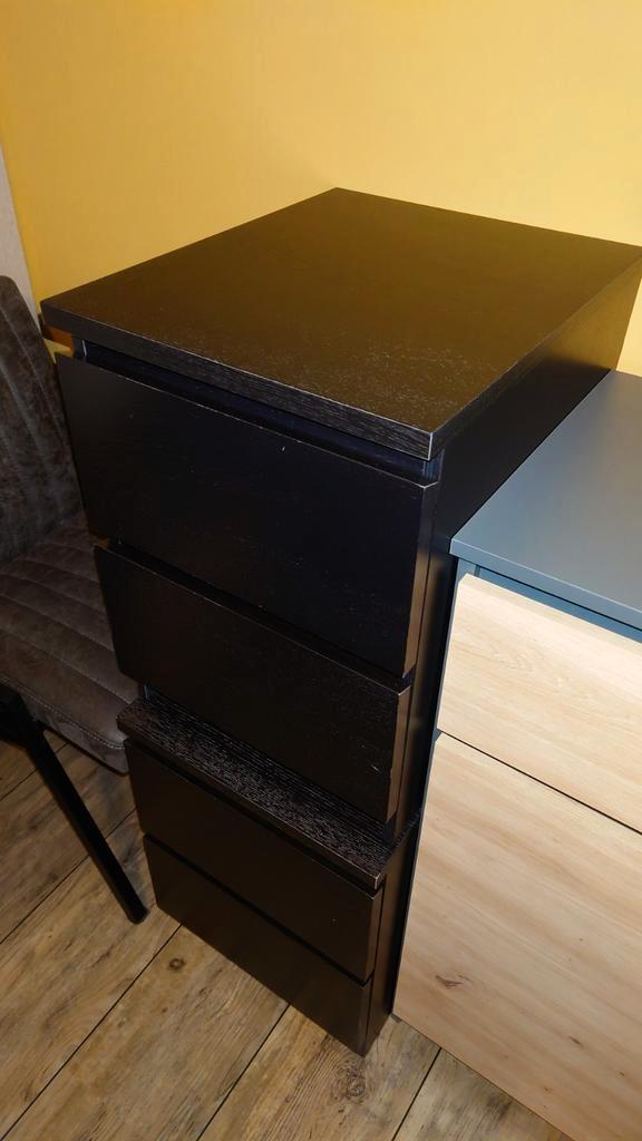 2 IKEA Malm Nachtkastjes zwartbruin, Huis en Inrichting, Slaapkamer | Nachtkastjes, Gebruikt, Minder dan 55 cm, Minder dan 45 cm