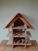 Houten poppenhuis, Ophalen of Verzenden, Zo goed als nieuw