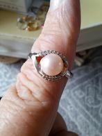 Parel ring verstelbaar, Sieraden, Tassen en Uiterlijk, Ringen, Ophalen of Verzenden, Zo goed als nieuw, 17 tot 18, Dame