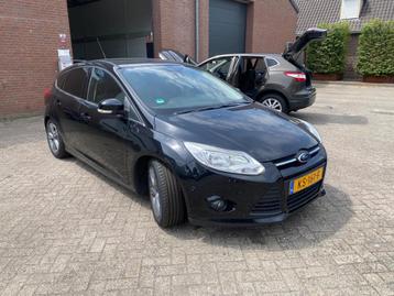 Ford Focus 1.0 EcoBoost Titanium beschikbaar voor biedingen