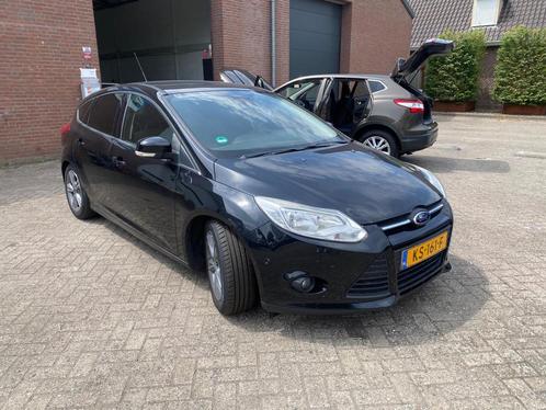 Ford Focus 1.0 EcoBoost Titanium, Auto diversen, Schadeauto's, Ford, Handgeschakeld, Benzine, Hatchback, Zwart